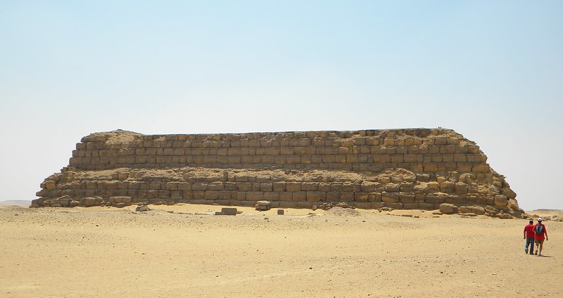 Piramidi egizie, la colpa del declino fu di un’eclissi solare totale