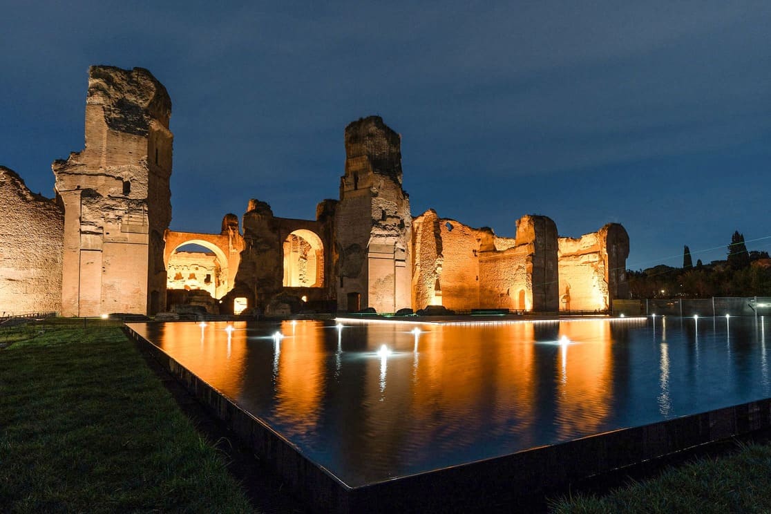 Terme di Caracalla by night: viaggio nella Roma imperiale al chiaro di luna | IL VIDEO