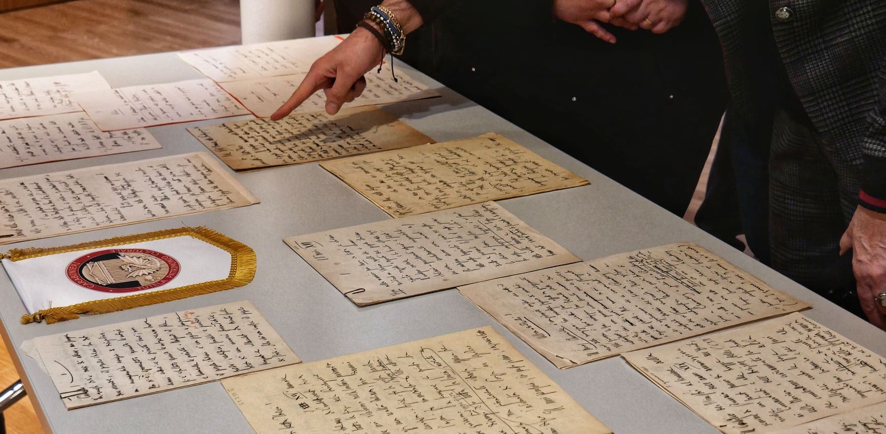 I Carabinieri TPC restituiscono all’Archivio Centrale dello Stato cinque manoscritti attribuiti a Mussolini (e ci sono anche documenti di D’Annunzio)