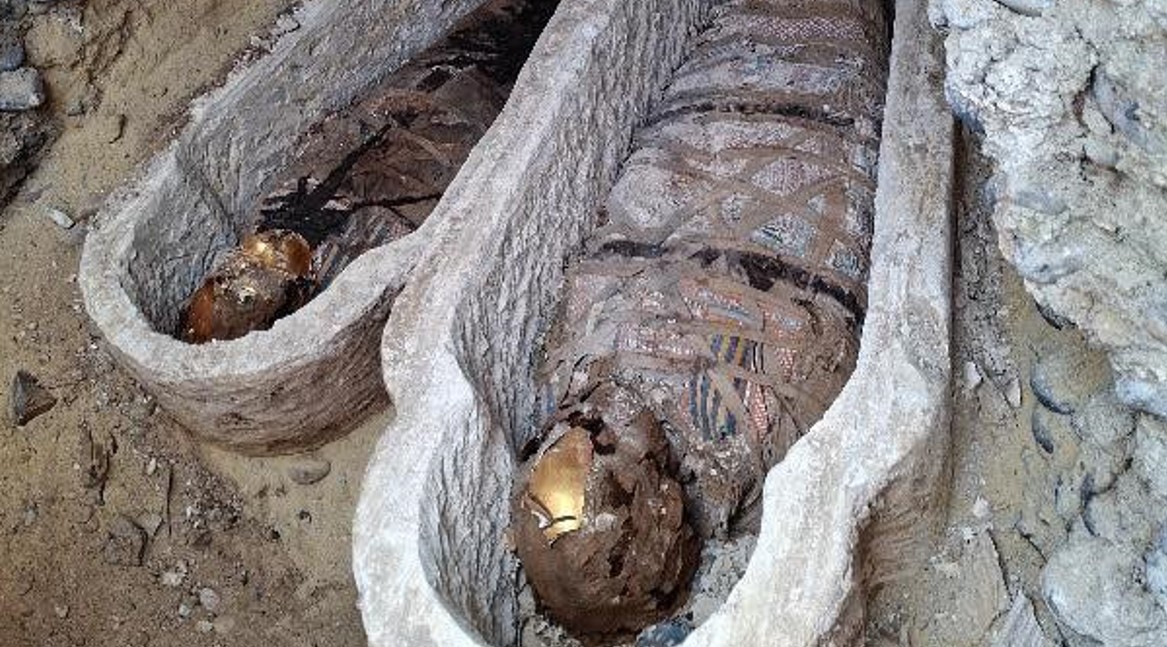 Egitto,  nella mummia un frammento dell’Iliade di Omero: la scoperta nell’antica Ossirinco