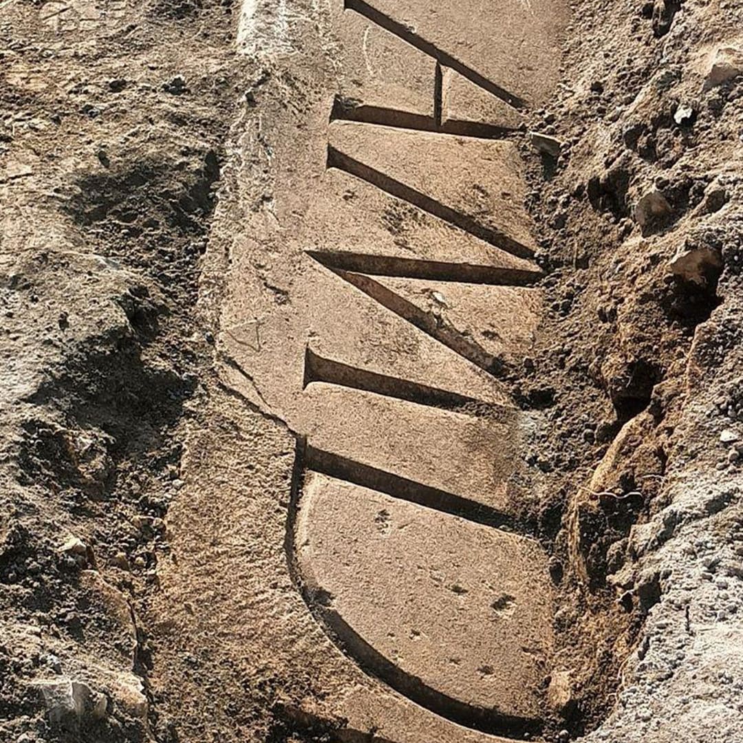 Tivoli, dai nuovi scavi nel Santuario di Ercole Vincitore emerge iscrizione che identifica la basilica citata da Svetonio
