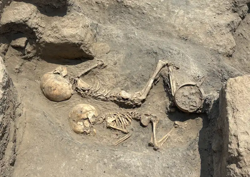 Uzbekistan, scoperta la più antica trapanazione cranica dell’Asia centrale: due bambini operati 4mila anni fa