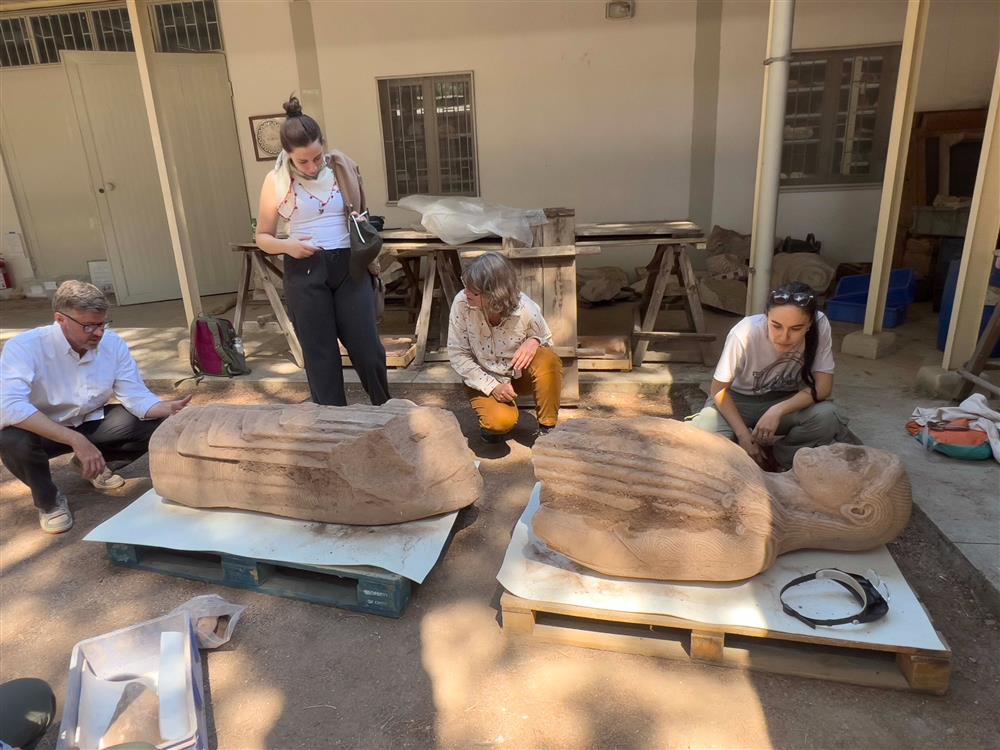 Turchia, scoperta a Sardi una statua monumentale di 2.500 anni fa: raffigura un giovane aristocratico della Lidia